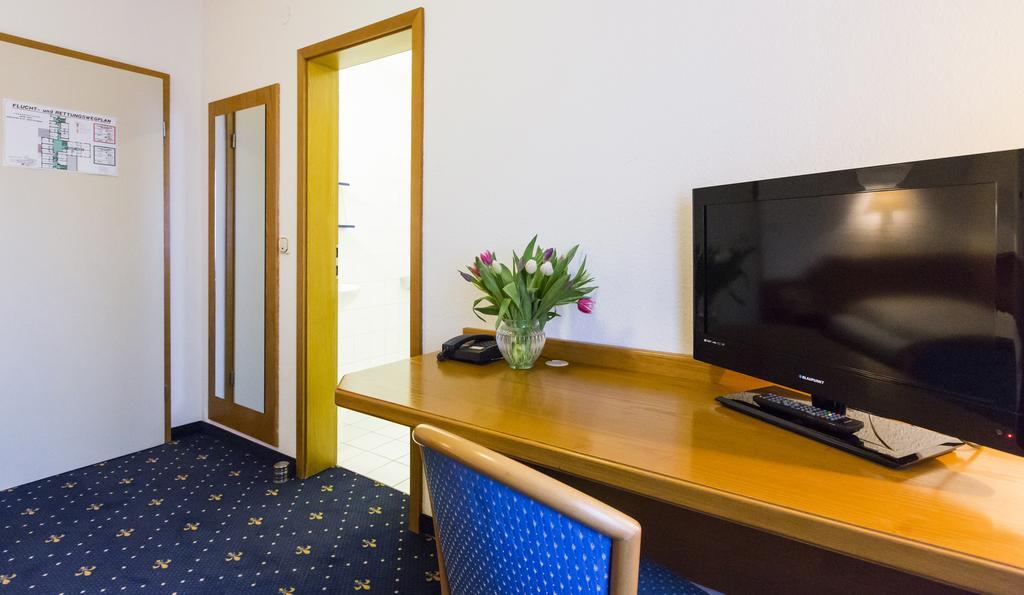 Hotel Eydt Kirchheim Kirchheim  Εξωτερικό φωτογραφία